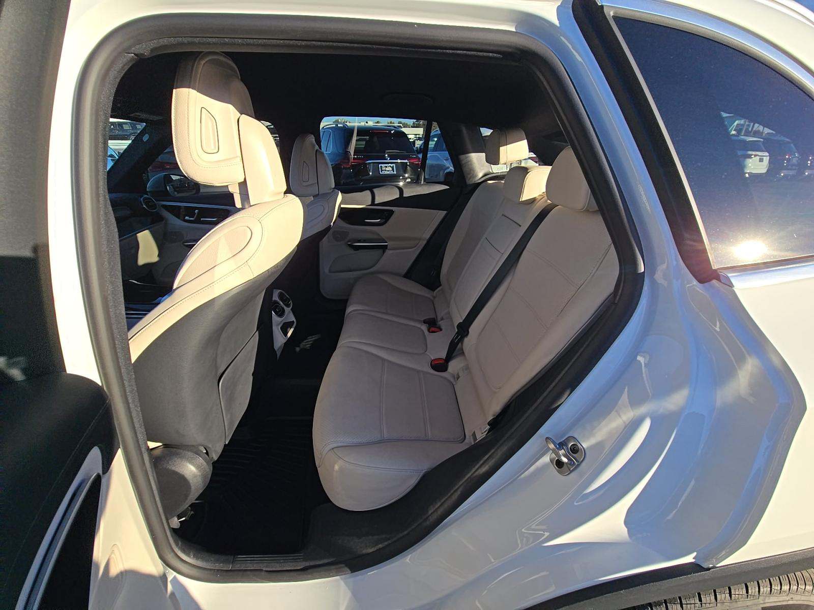 2023 Mercedes-Benz GLC GLC 300 AWD