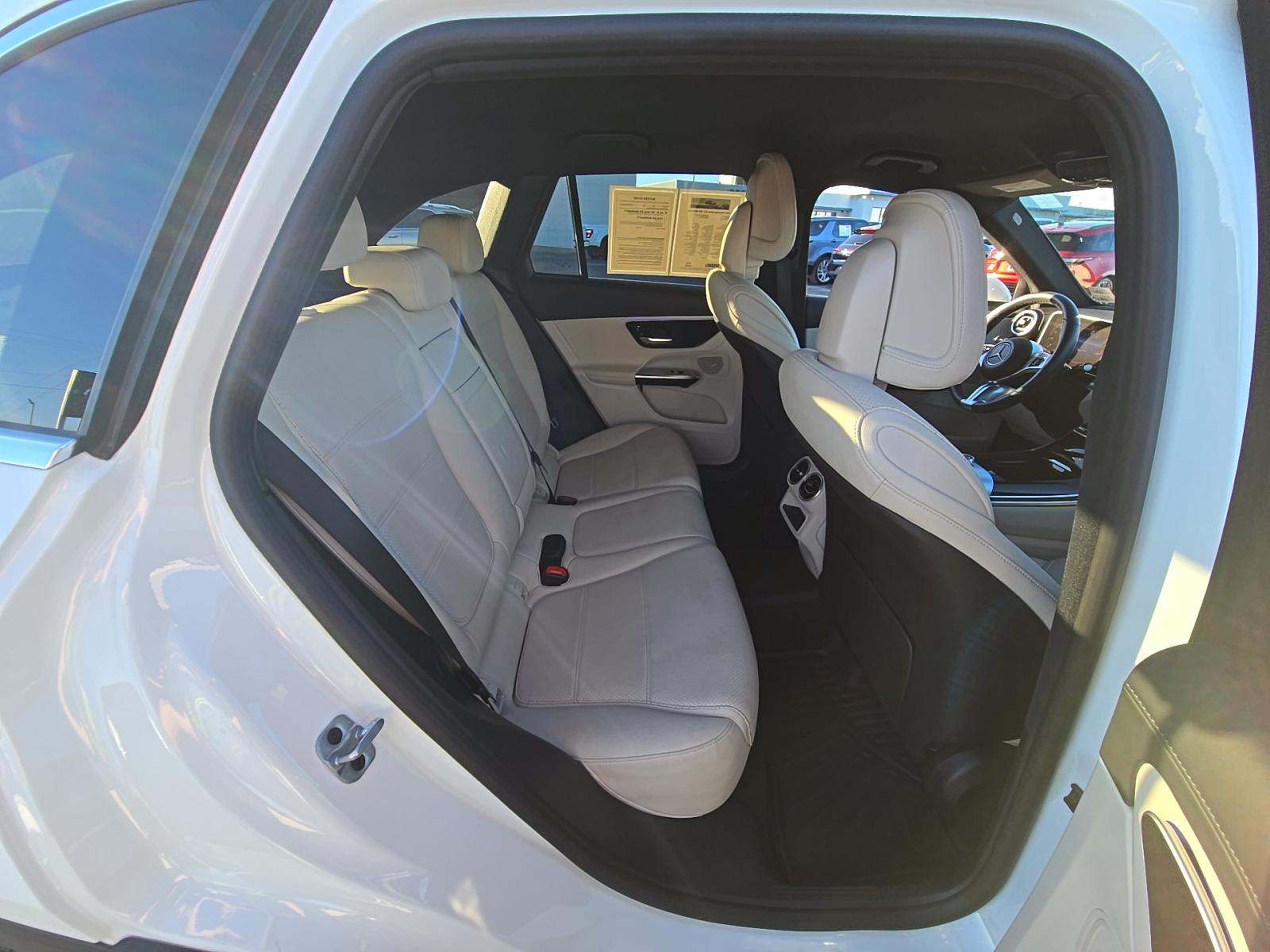 2023 Mercedes-Benz GLC GLC 300 AWD