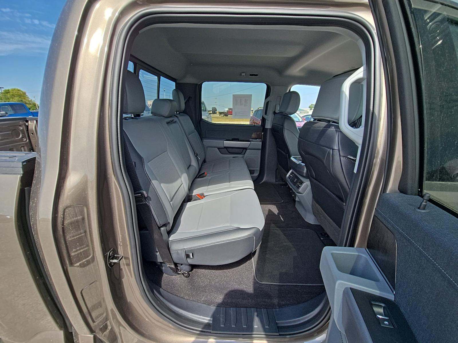 2022 Ford F-150 Hybrid Lariat AWD