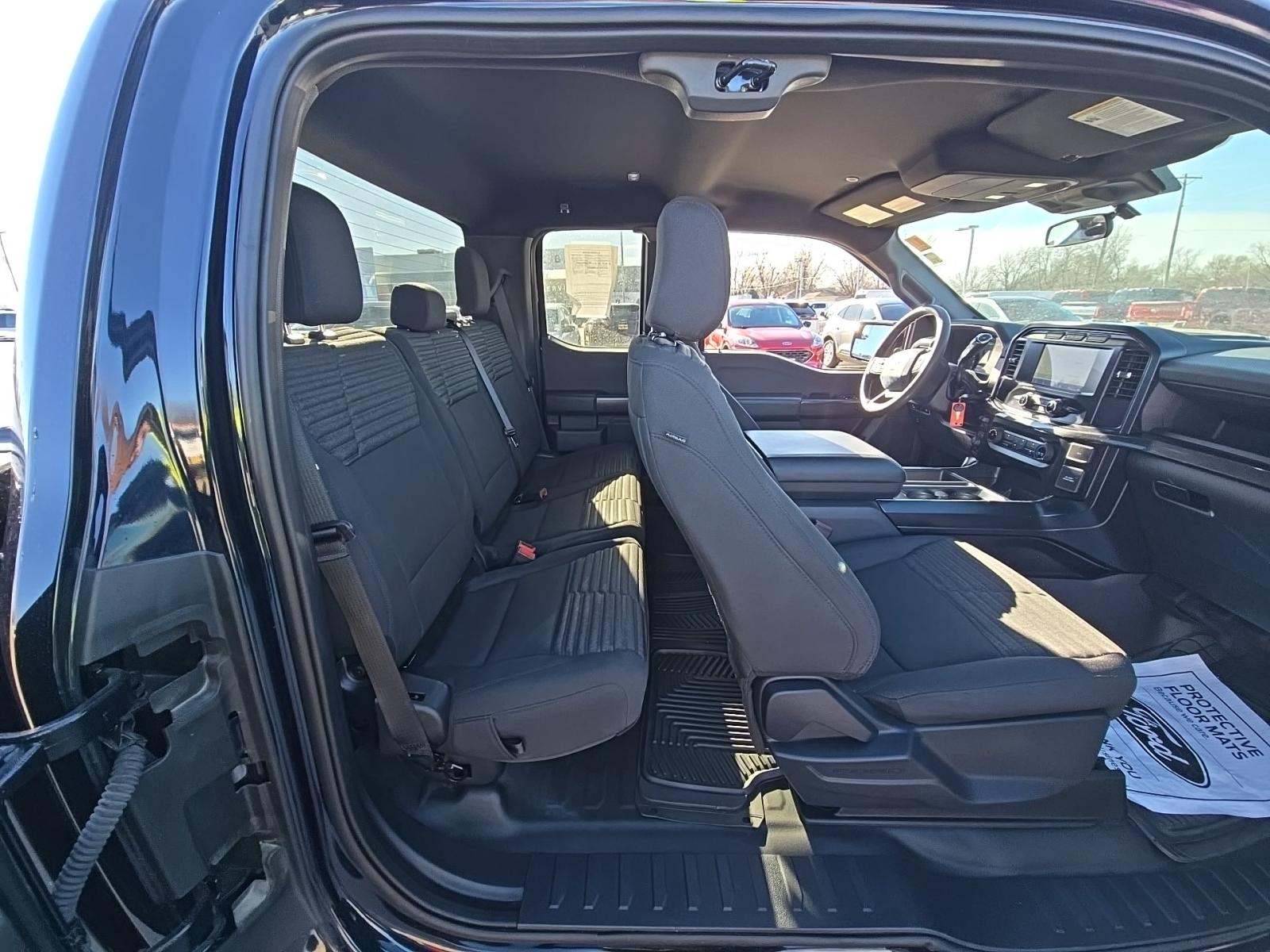 2023 Ford F-150 XL AWD