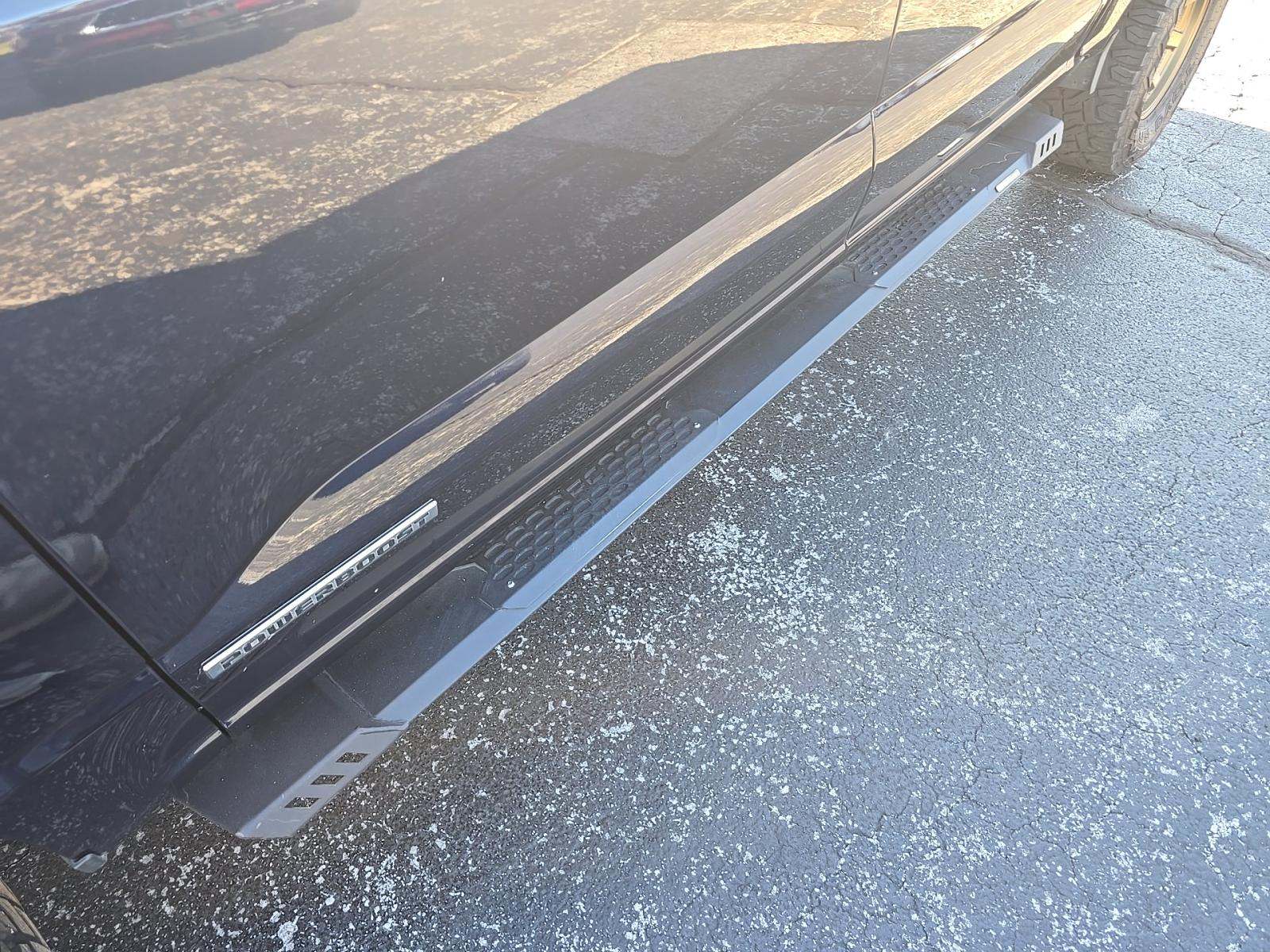 2022 Ford F-150 Hybrid Lariat AWD