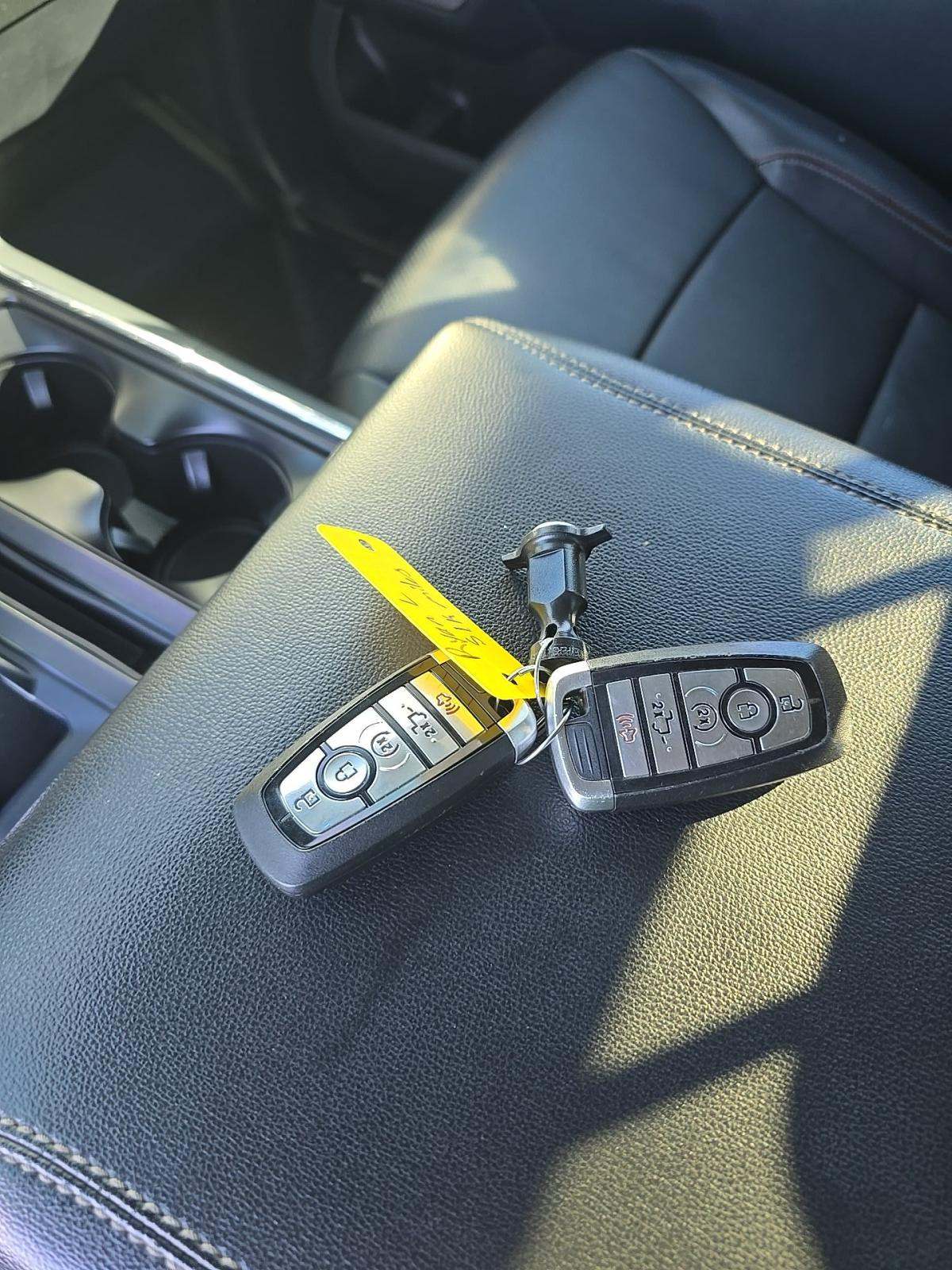 2022 Ford F-150 Hybrid Lariat AWD