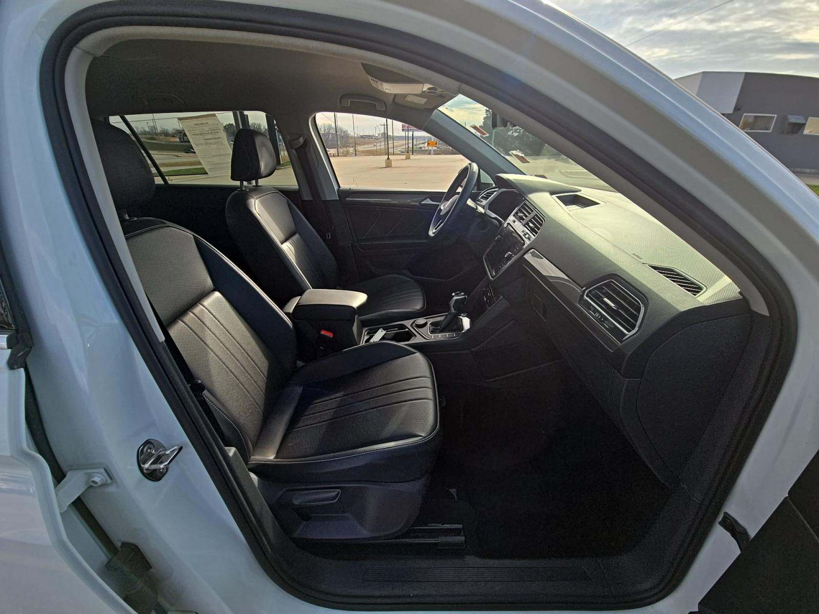 2024 Volkswagen Tiguan 2.0T SE AWD