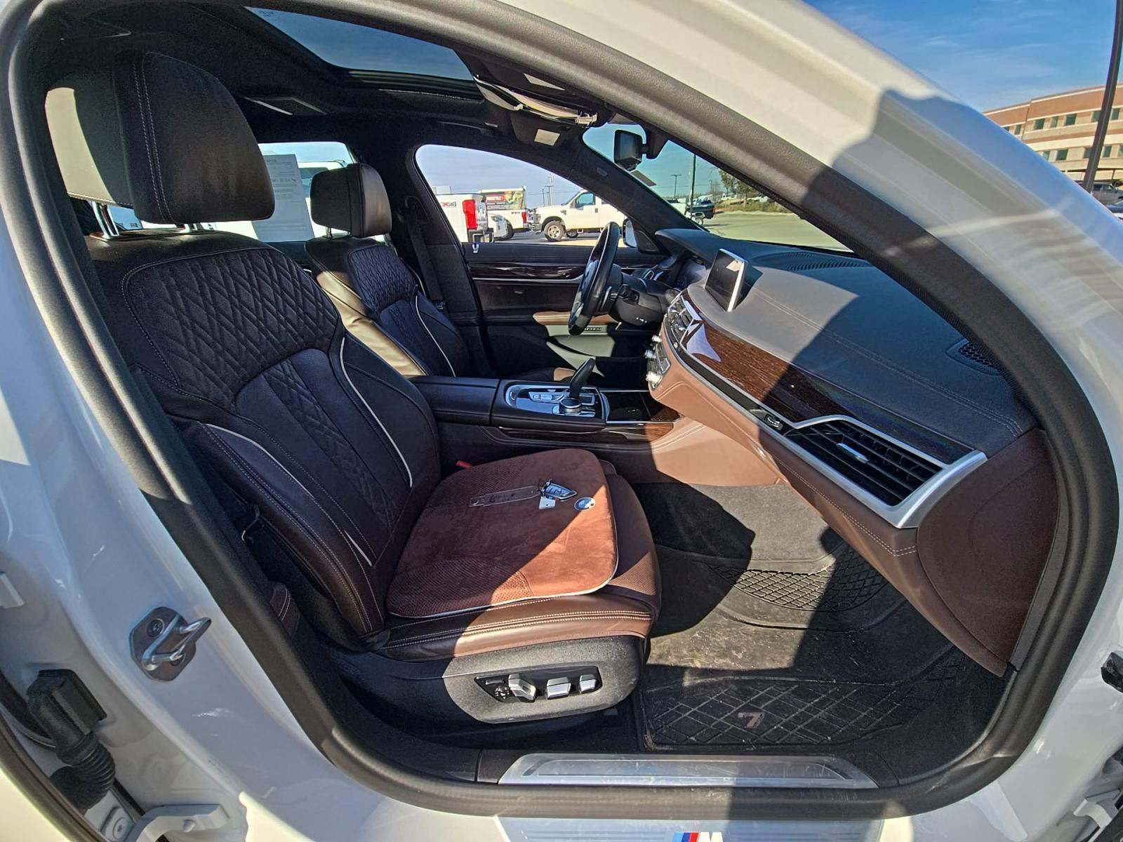 2022 BMW 7 Series 740i xDrive AWD