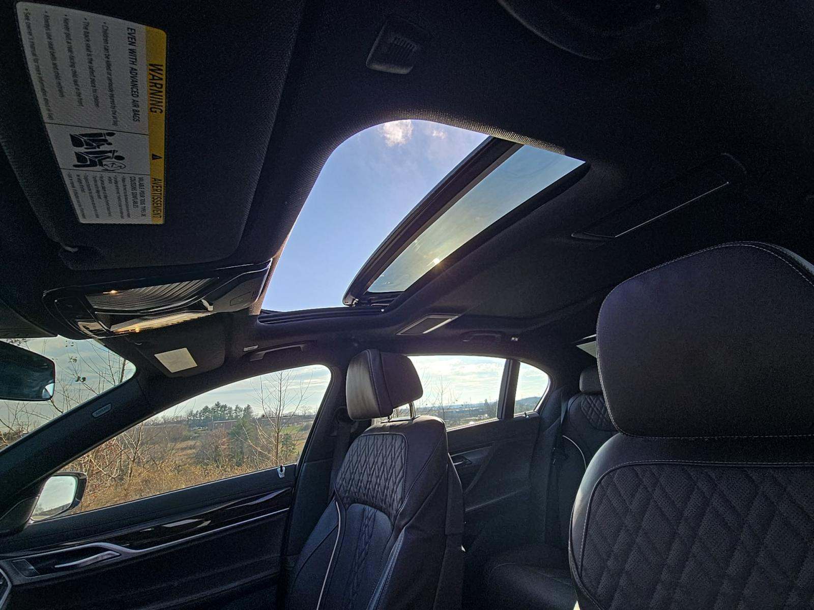 2022 BMW 7 Series 740i xDrive AWD