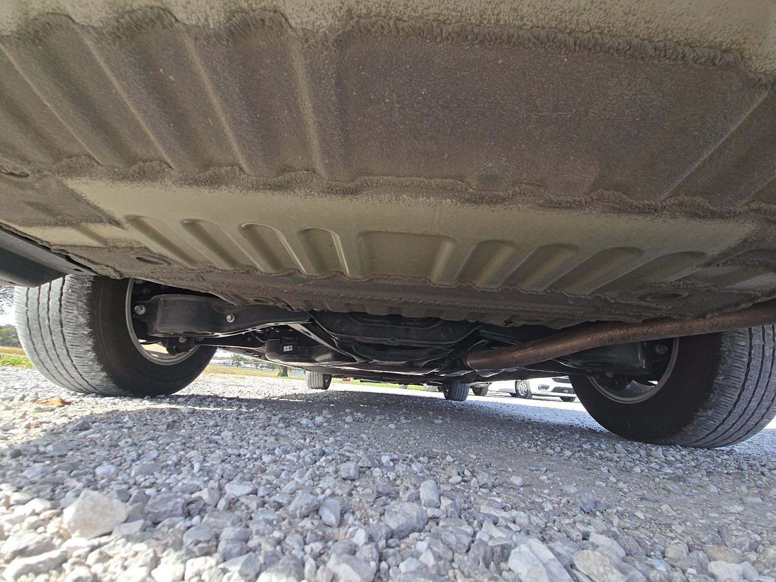 2024 Toyota Sienna LE FWD