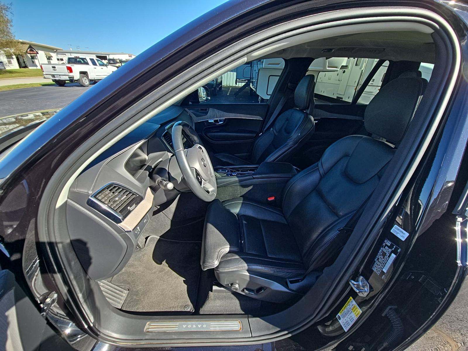 2021 Volvo XC90 T6 Inscription AWD