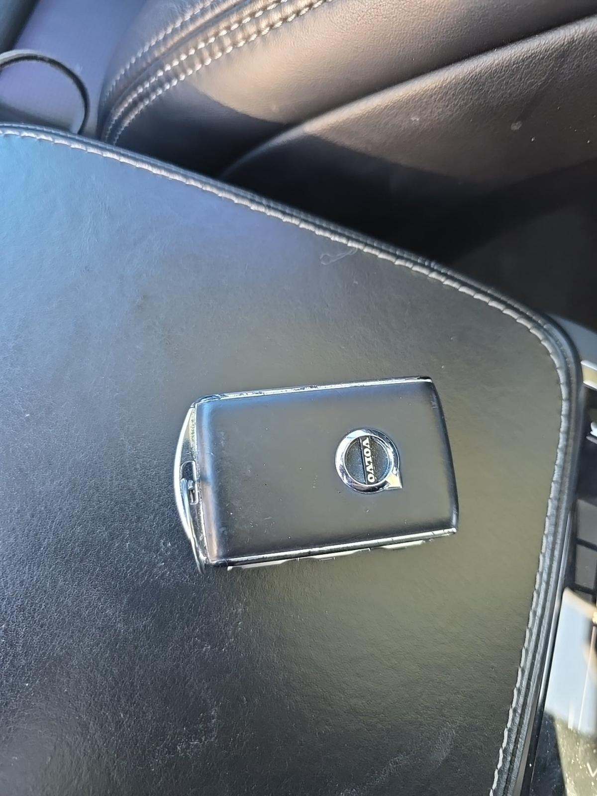 2021 Volvo XC90 T6 Inscription AWD