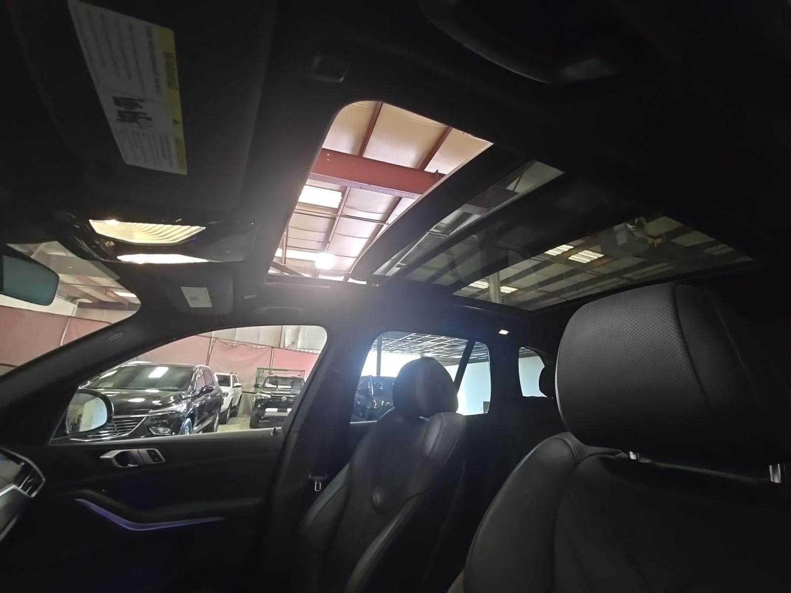 2023 BMW X5 xDrive40i AWD