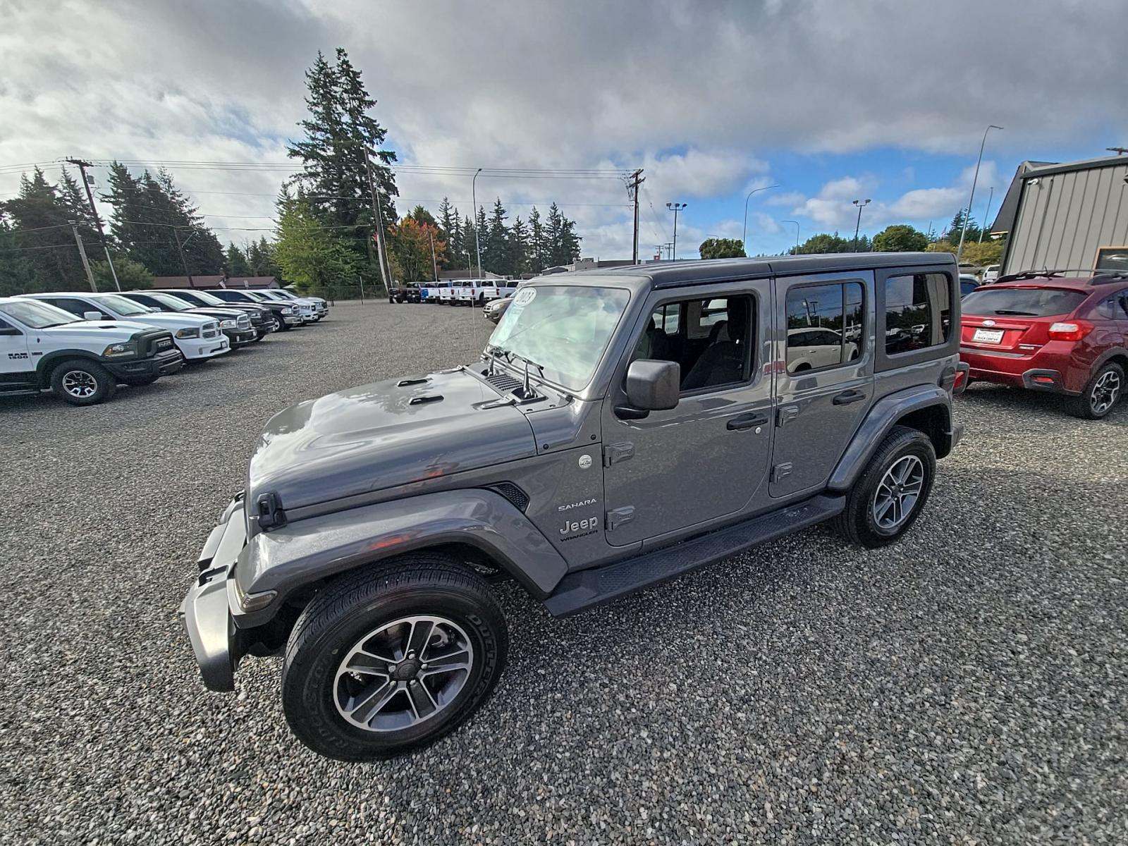 2023 Jeep Wrangler Sahara AWD