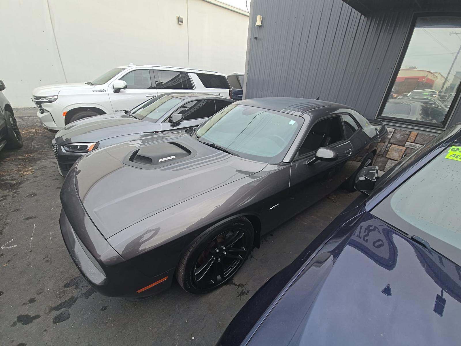 2015 Dodge Challenger R/T Shaker RWD
