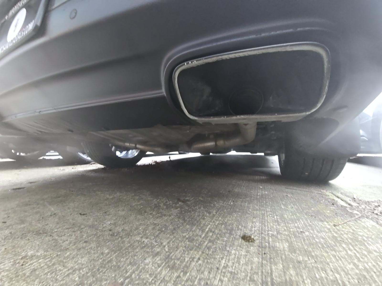 2015 Dodge Challenger R/T Shaker RWD