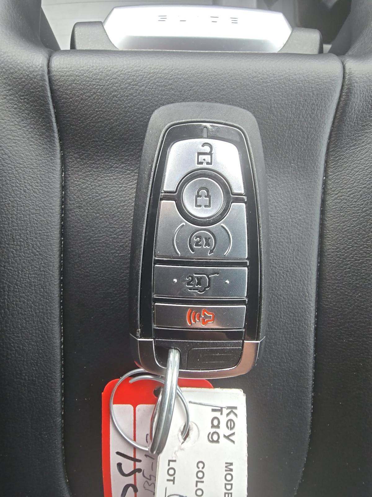 FORD EXPEDITION MAX - 4