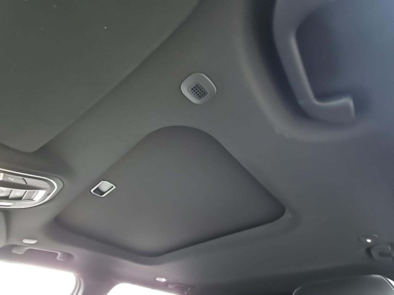 2023 Jeep Grand Cherokee Altitude AWD