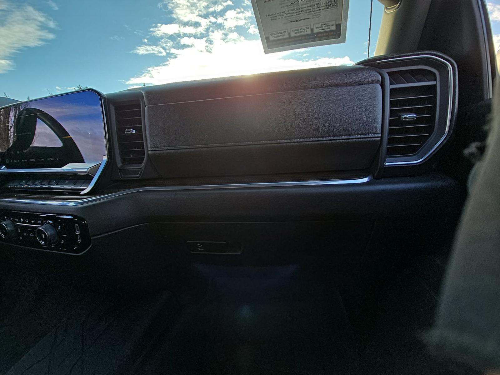 2023 Chevrolet Silverado 1500 LT AWD