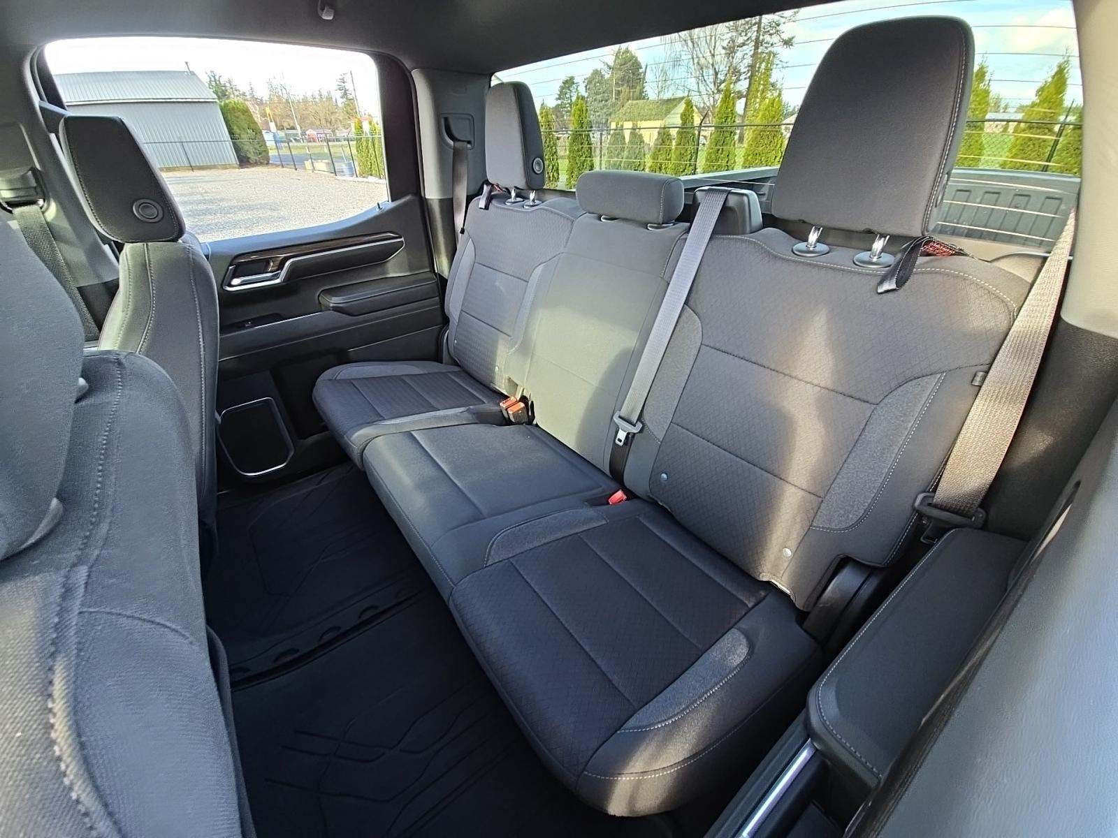 2023 Chevrolet Silverado 1500 LT AWD