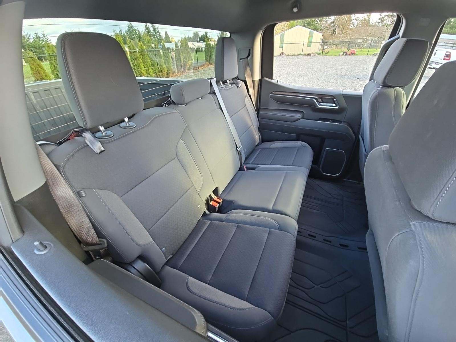 2023 Chevrolet Silverado 1500 LT AWD