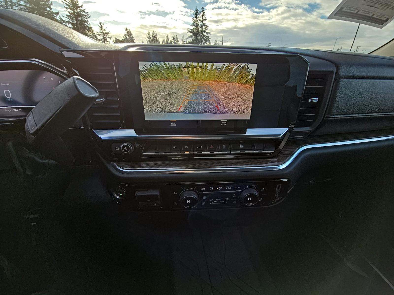 2023 Chevrolet Silverado 1500 LT AWD