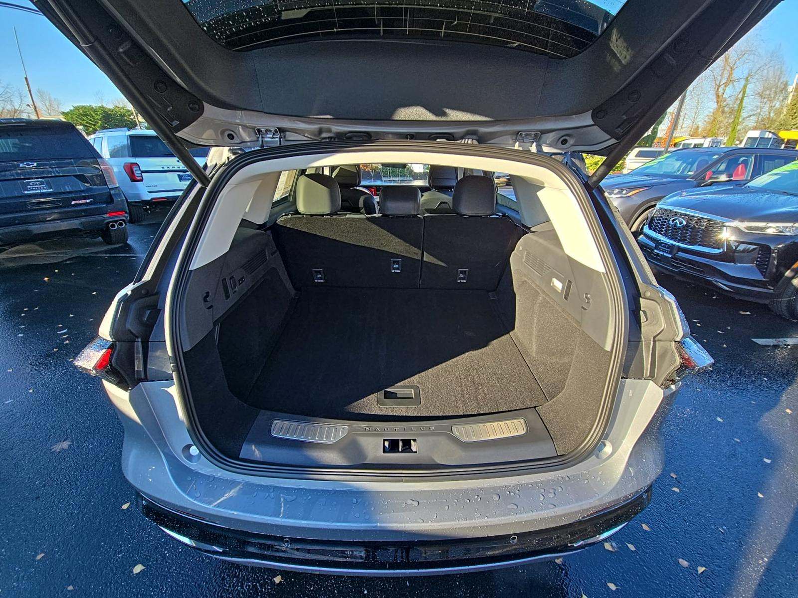 2024 Lincoln Nautilus Reserve AWD