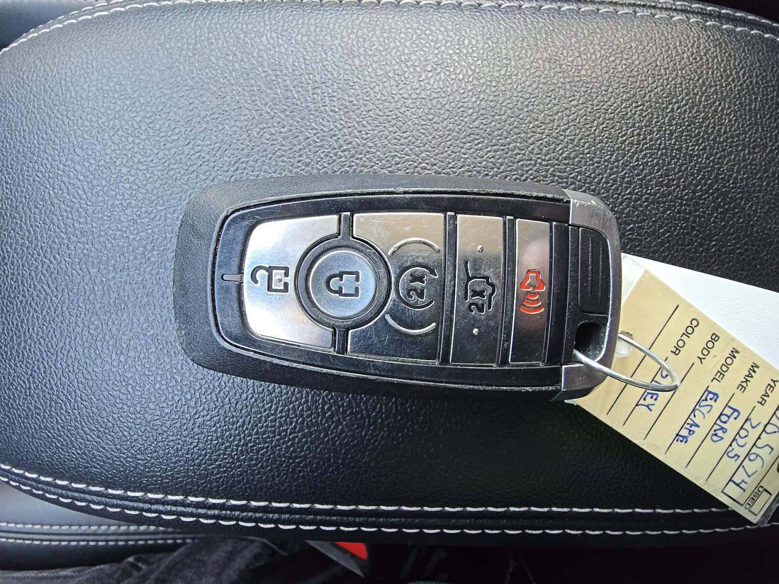 2025 Ford Escape Platinum AWD