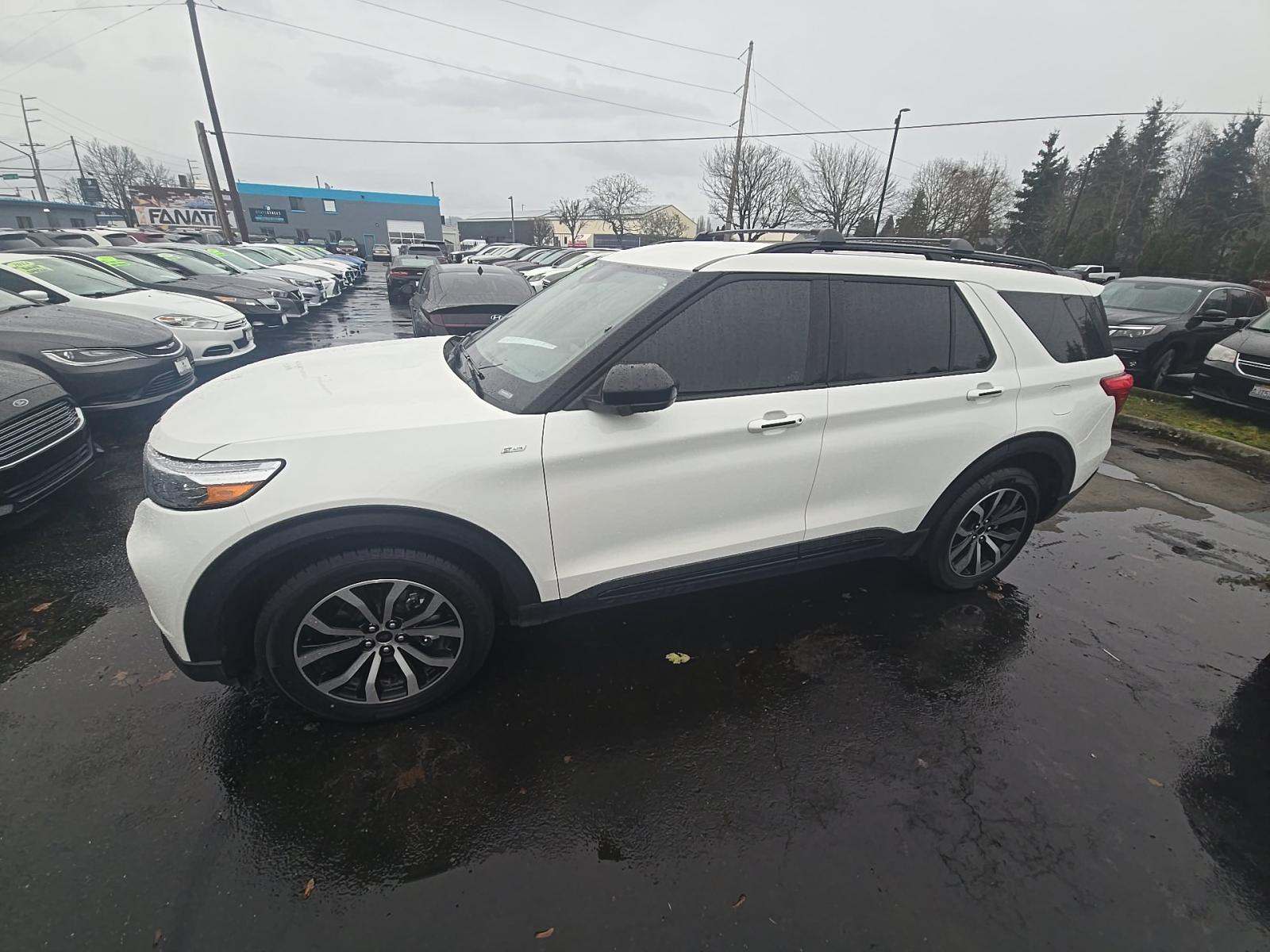 2024 Ford Explorer ST-Line AWD