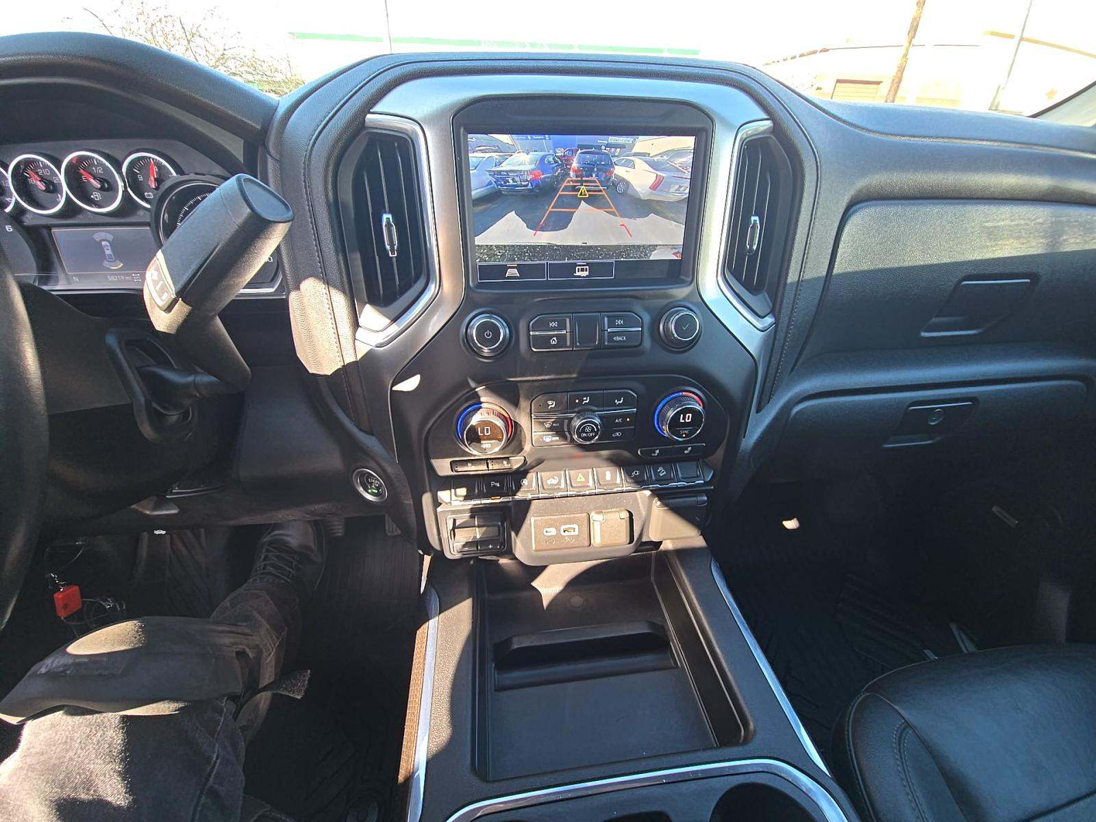 CHEVROLET SILVERADO - 10