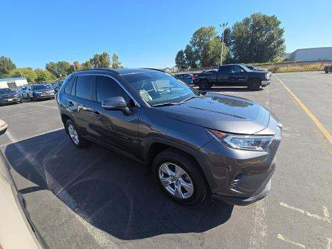 2020 Toyota RAV4 XLE AWD