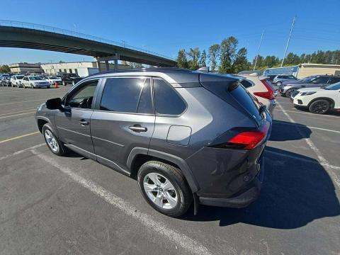 2020 Toyota RAV4 XLE AWD