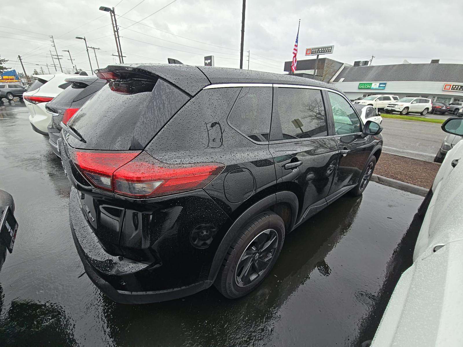 2024 Nissan Rogue SV AWD