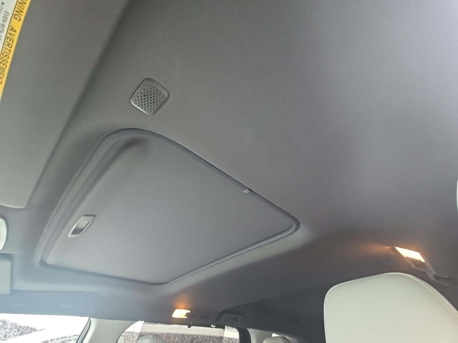 2024 Toyota Sienna XSE FWD