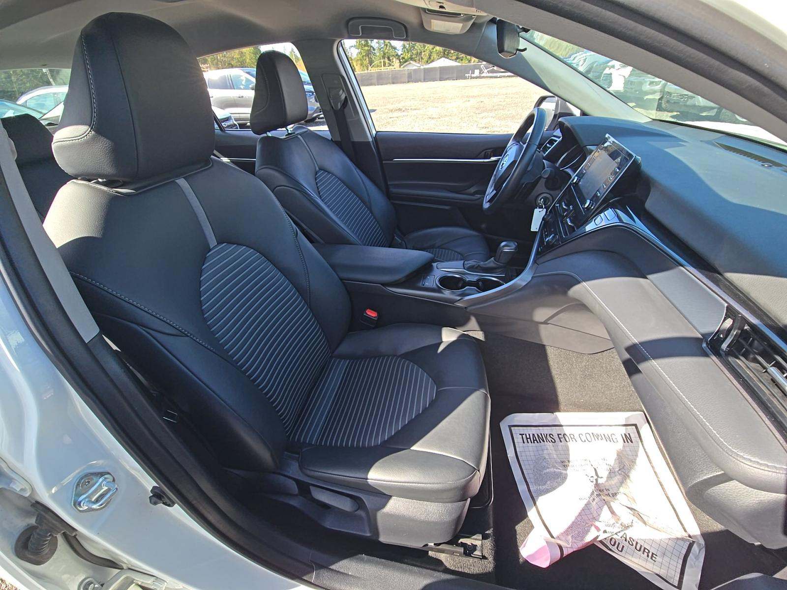 2024 Toyota Camry SE FWD