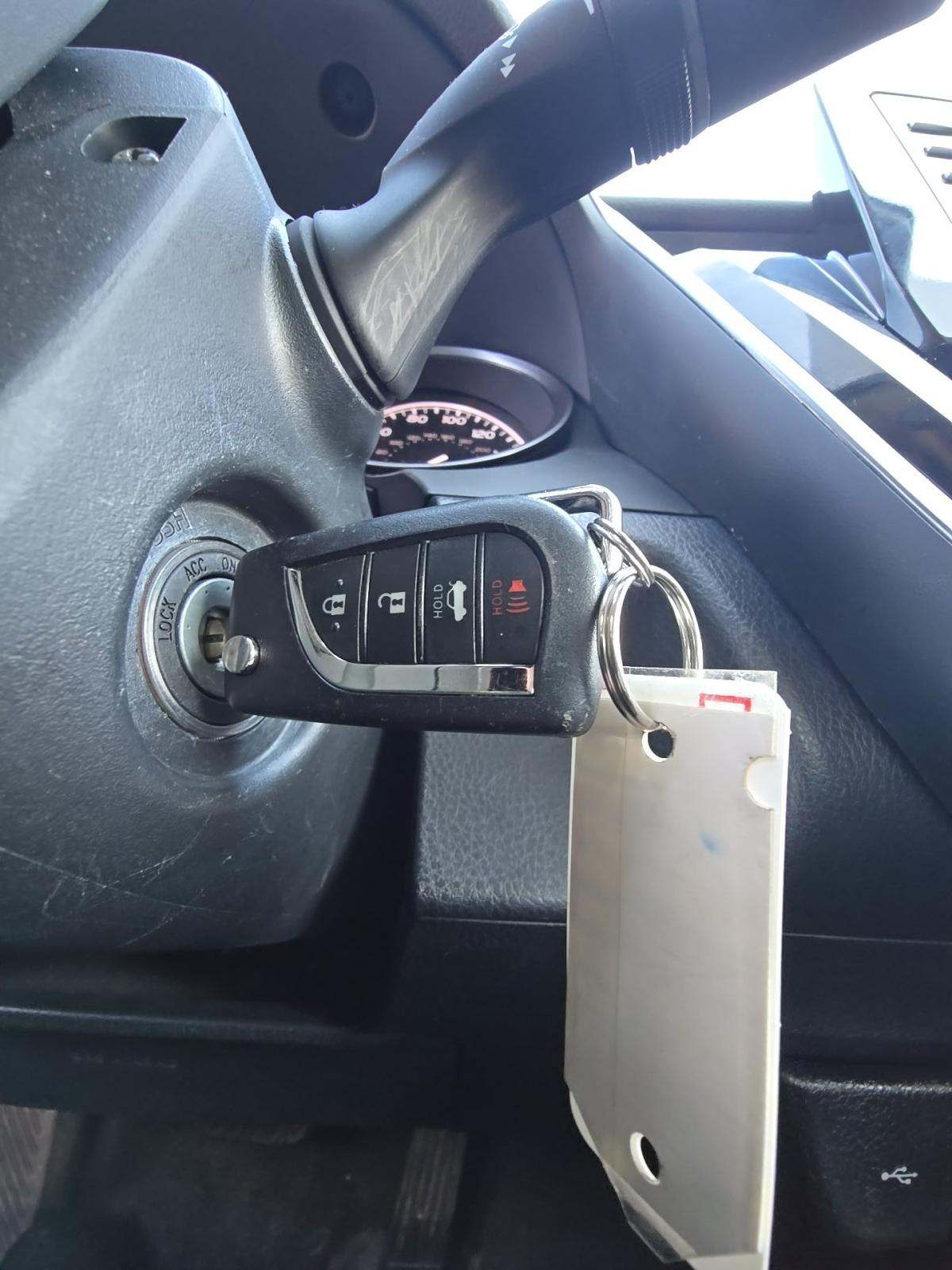 2024 Toyota Camry SE FWD