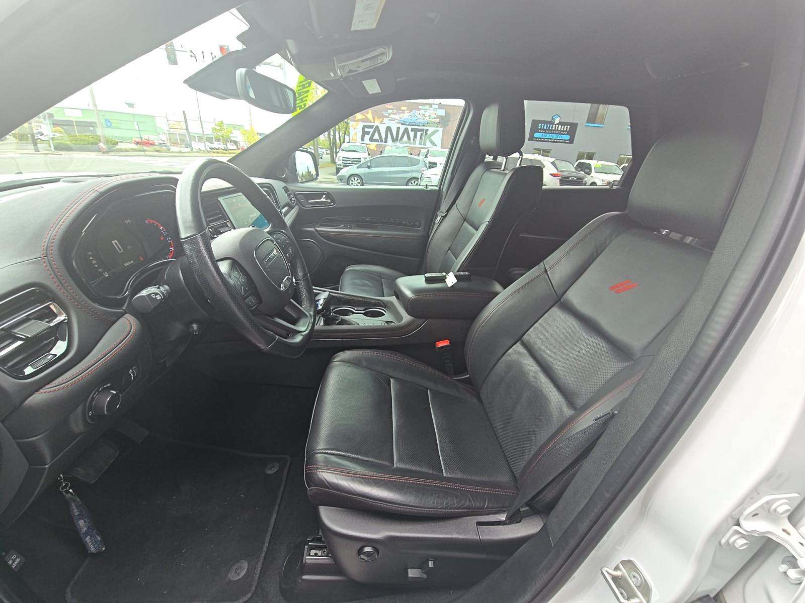 DODGE CHALLENGER - 6