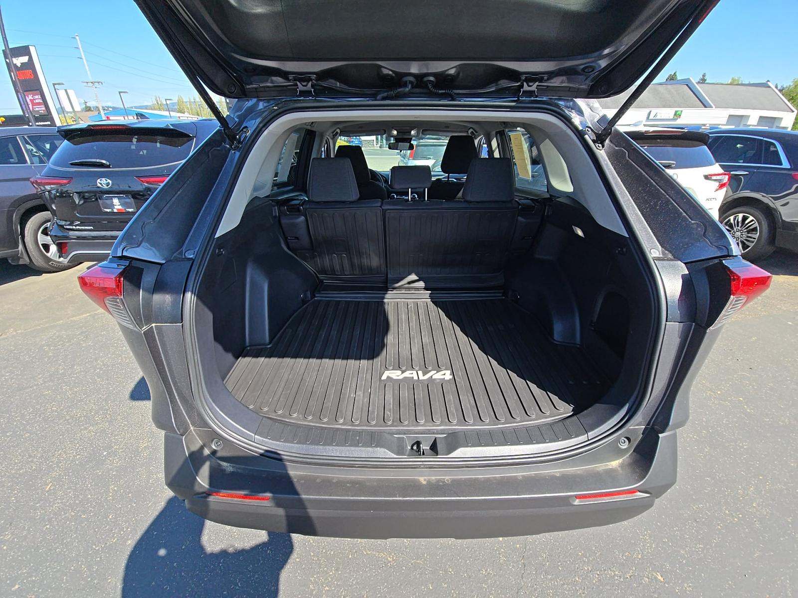 2024 Toyota RAV4 Hybrid LE AWD