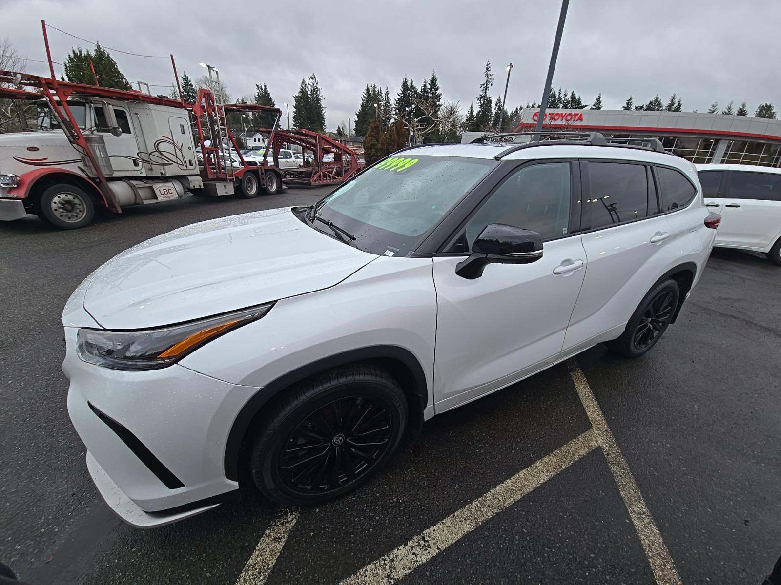 2023 Toyota Highlander XSE AWD