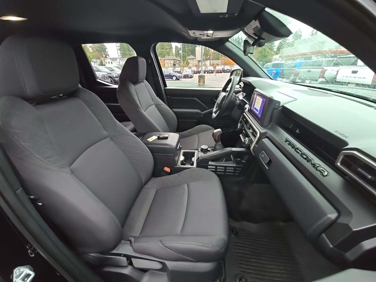 2025 Toyota Tacoma SR AWD