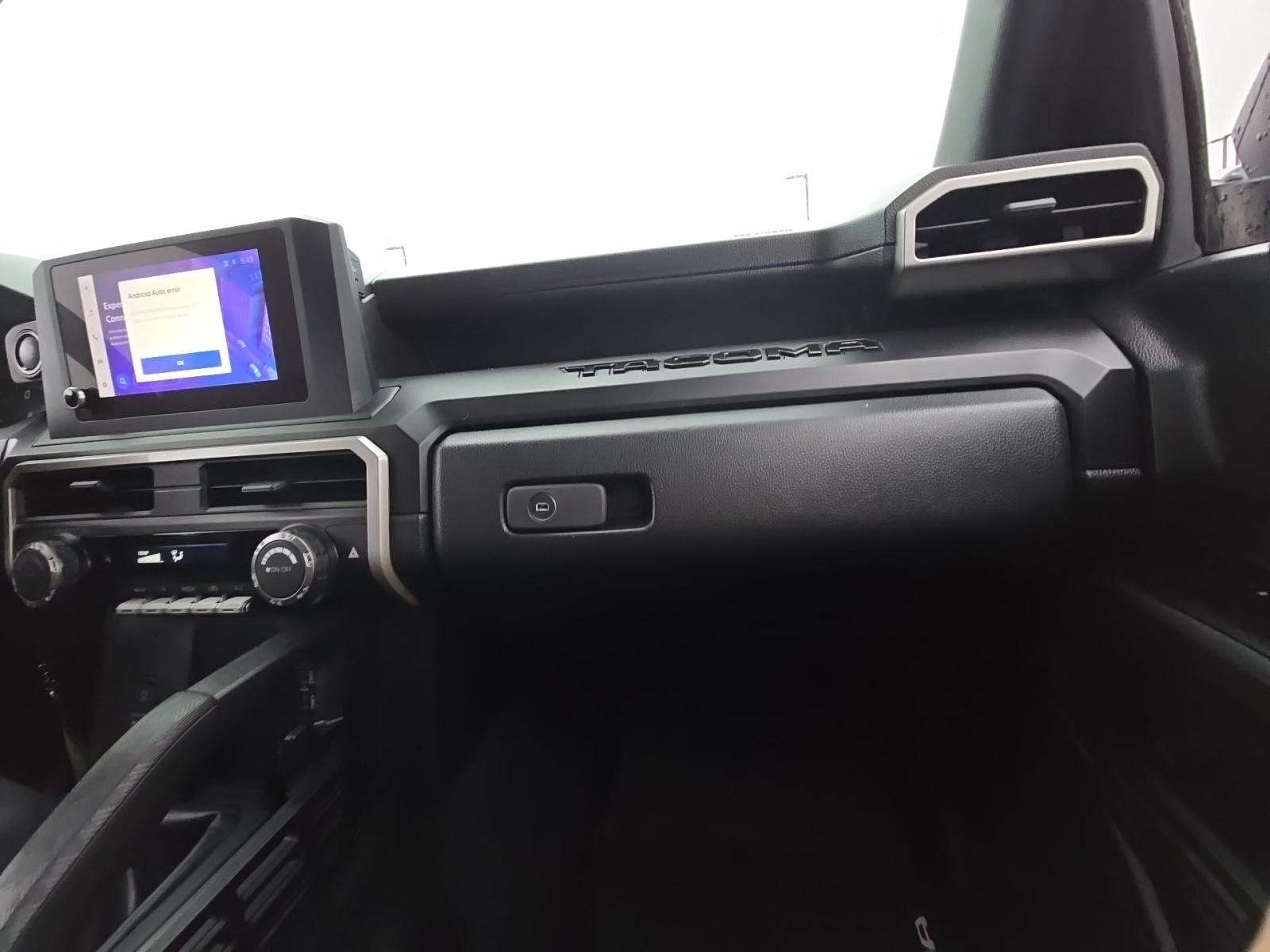 2025 Toyota Tacoma SR AWD