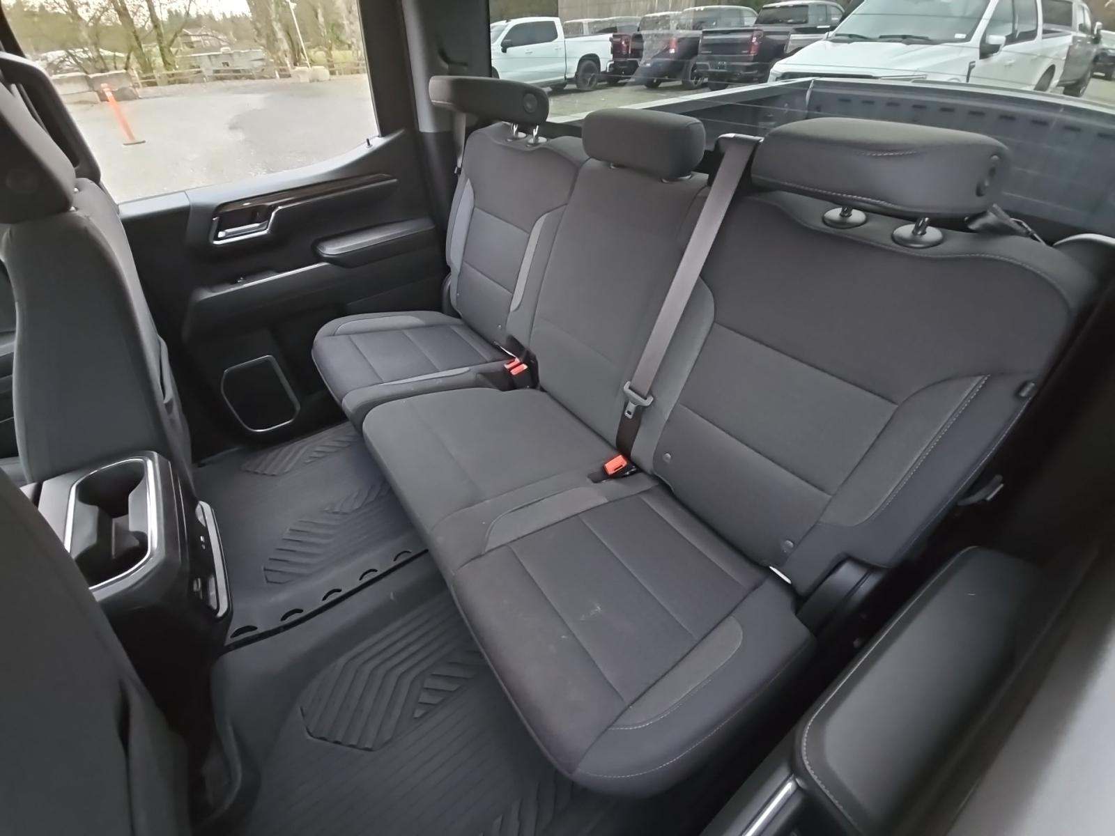 2024 Chevrolet Silverado 1500 RST AWD