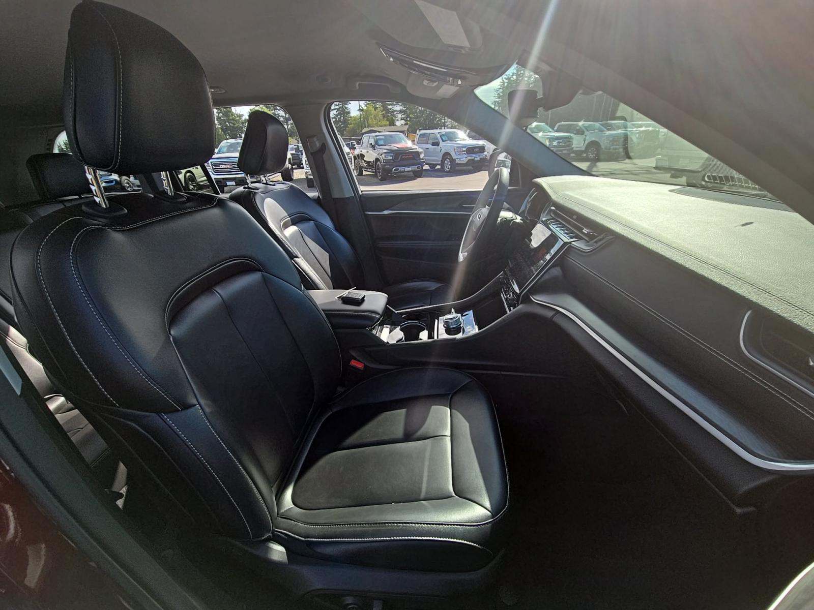 2023 Jeep Grand Cherokee Limited AWD
