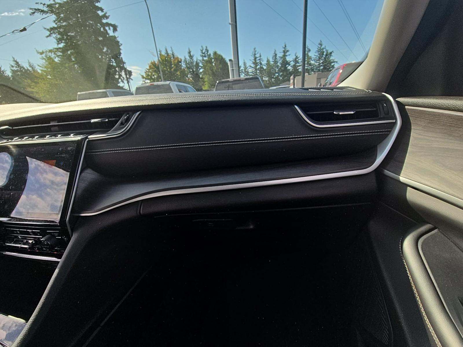 2023 Jeep Grand Cherokee Limited AWD