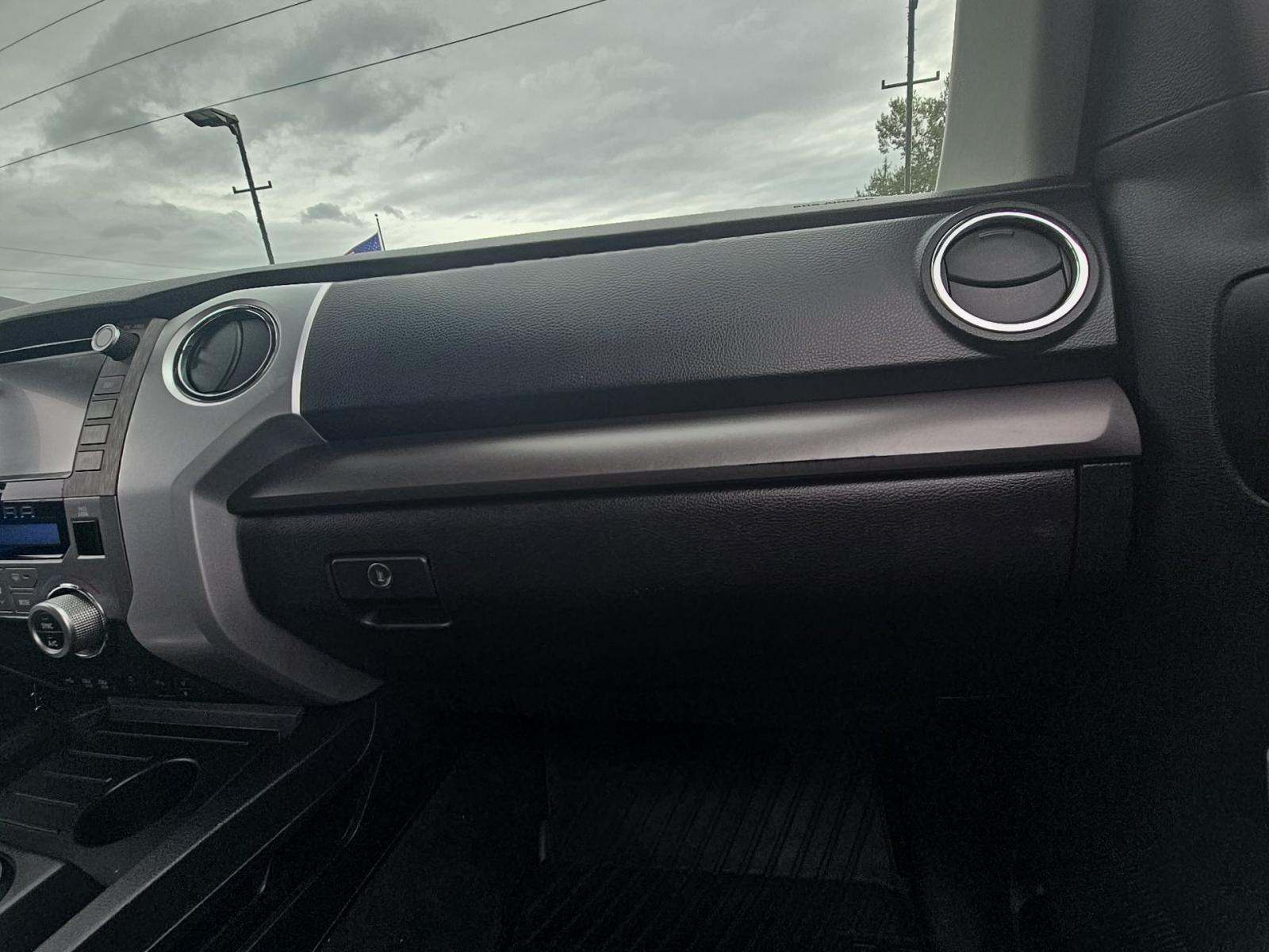 2021 Toyota Tundra SR5 AWD