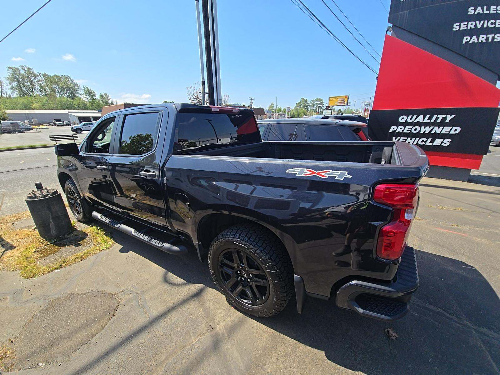 2023 Chevrolet Silverado 1500 Custom AWD