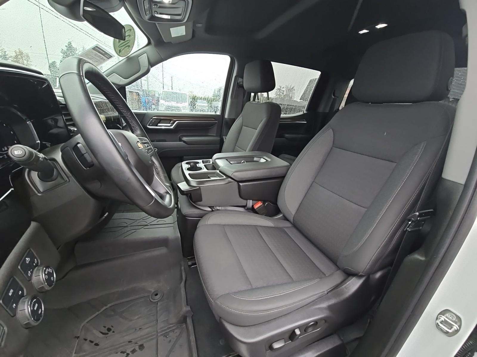 2023 Chevrolet Silverado 1500 LT AWD