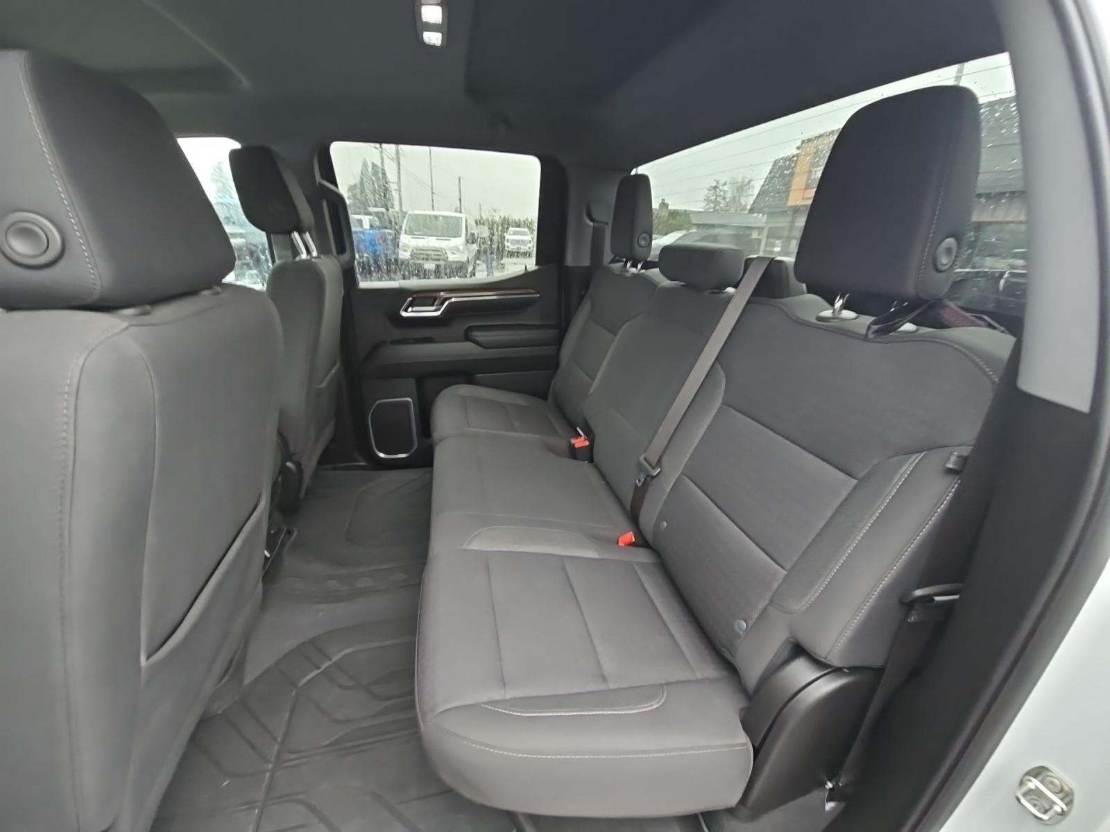 2023 Chevrolet Silverado 1500 LT AWD