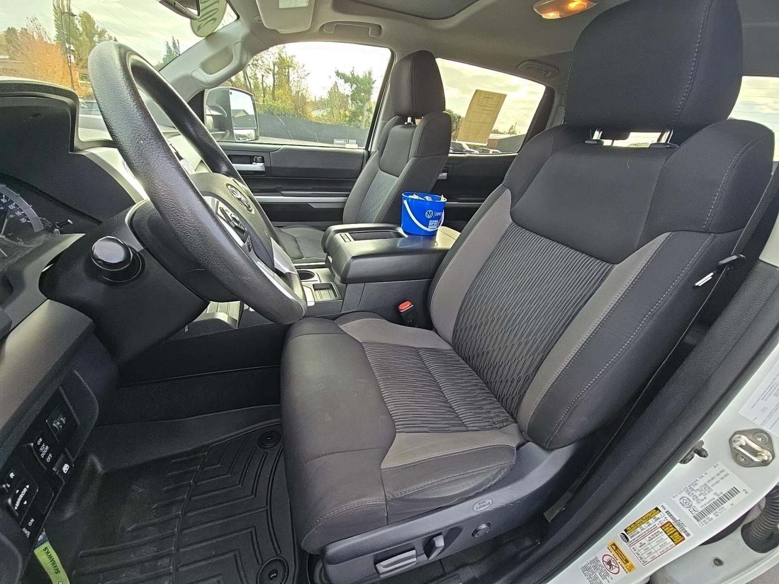 2016 Toyota Tundra SR5 AWD