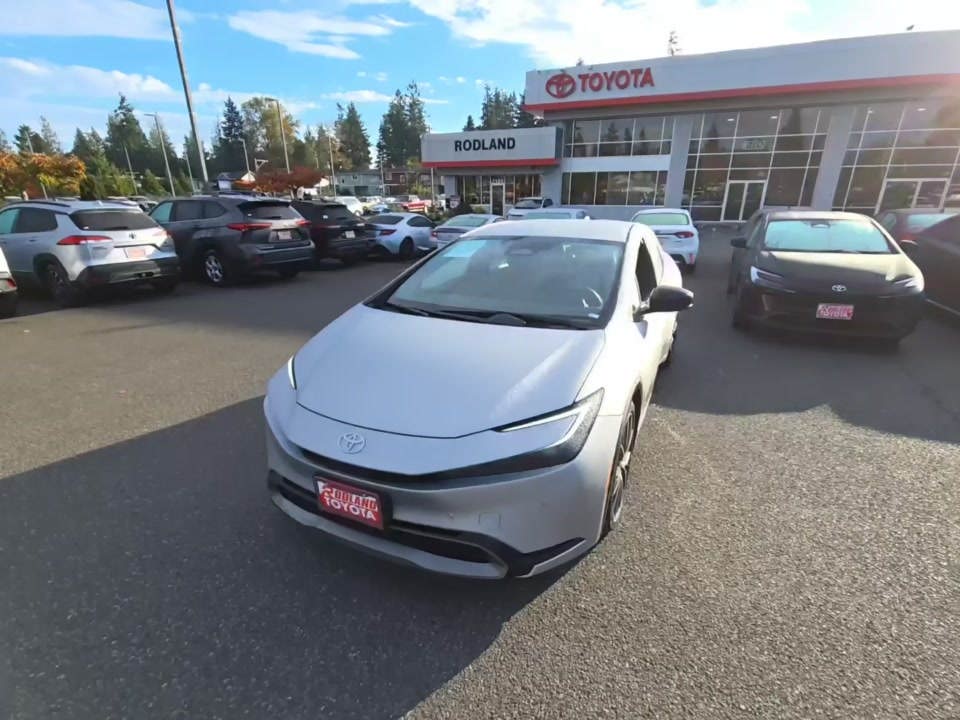 2023 Toyota Prius XLE FWD