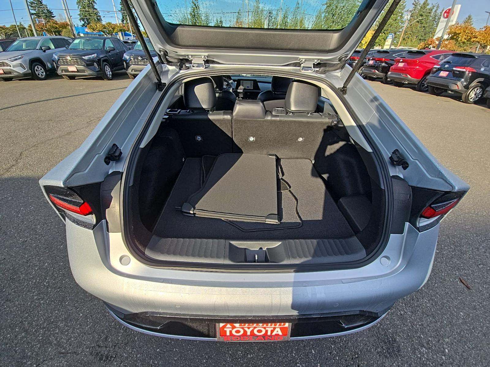 2023 Toyota Prius XLE FWD