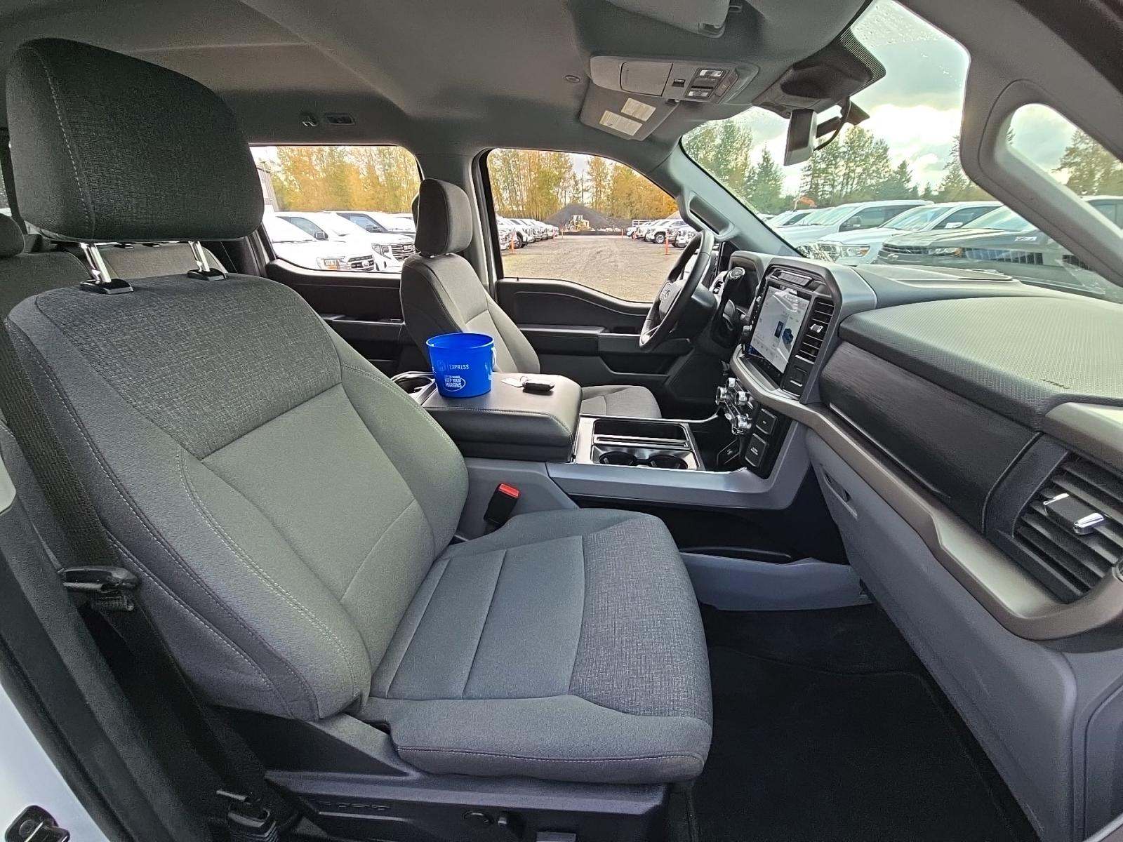 2024 Ford F-150 XLT AWD