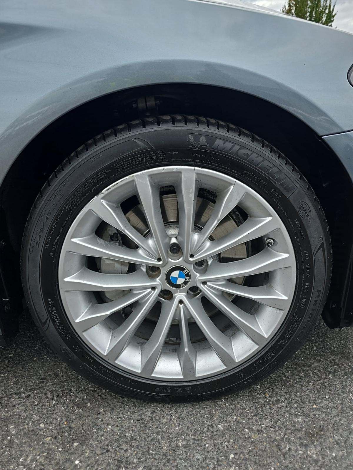 2021 BMW 5 Series 530i xDrive AWD