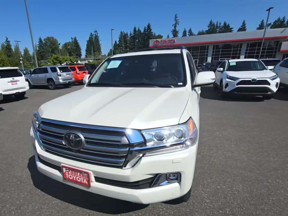 2018 Toyota Land Cruiser Base AWD